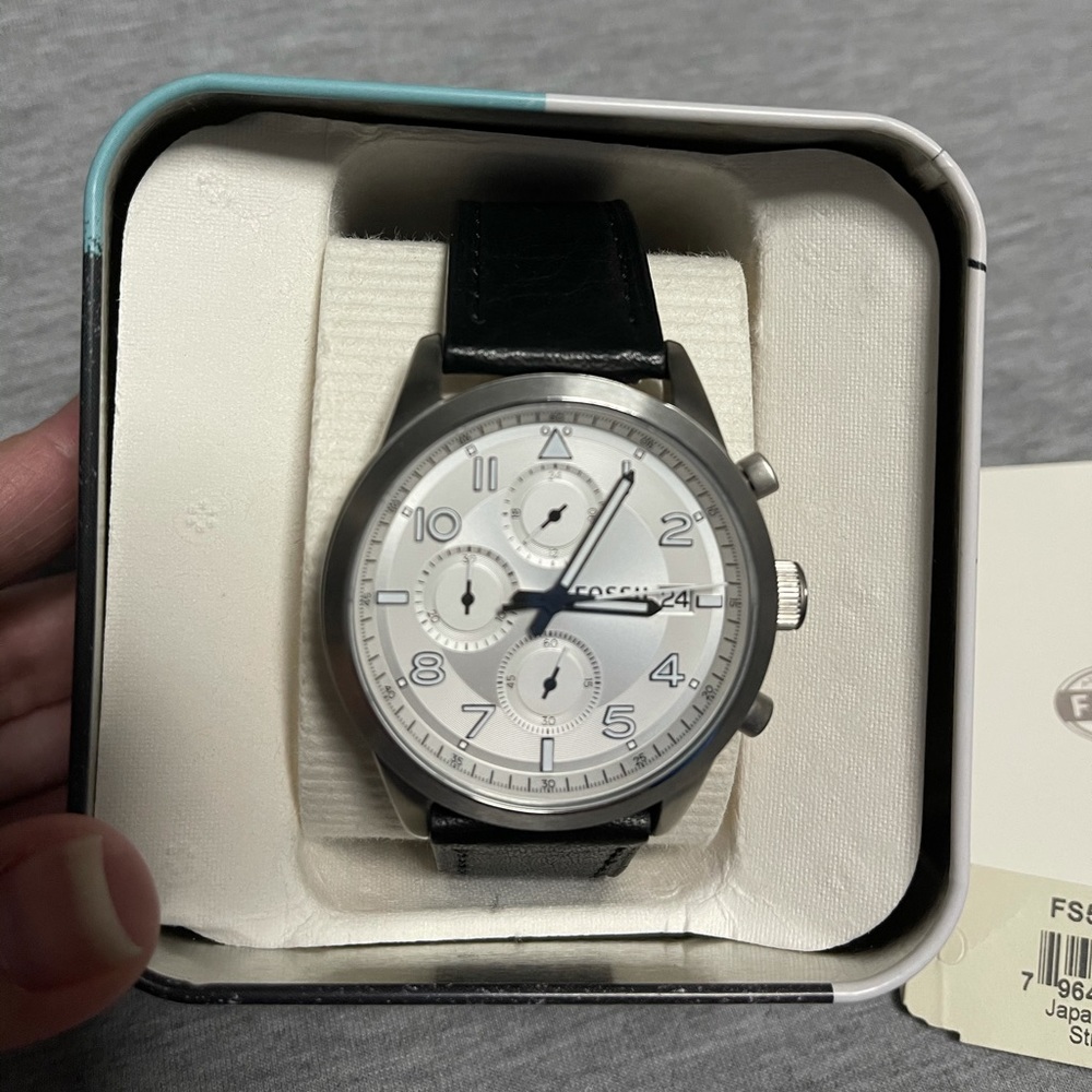 Men’s Fossil watch (sold in another app)